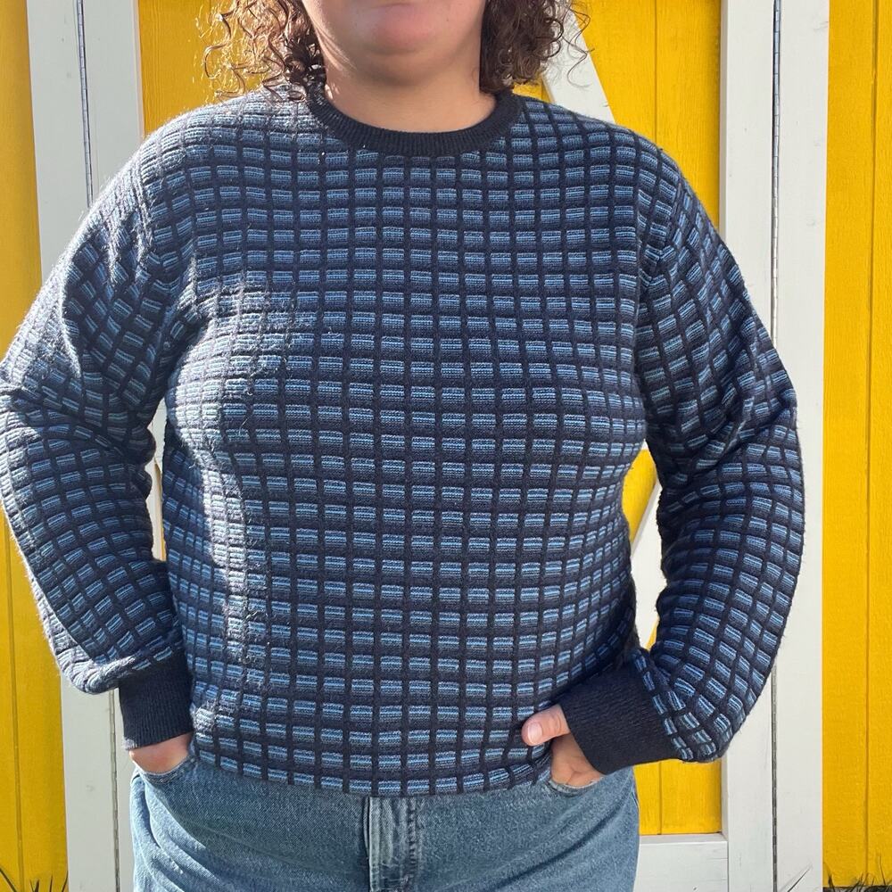 Geoffrey Beene crewneck sweater size men’s XL